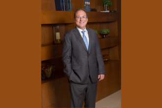 Rodrigo Gonçalves Pimentel alerta que adiar o pedido de recuperação judicial pode reduzir alternativas de reestruturação e comprometer a viabilidade do processo.