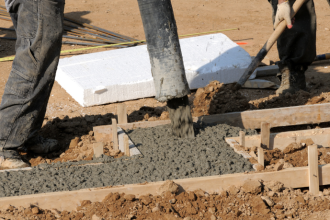 Valderci Malagosini Machado explica o que é o painel duplo para contenção e como ele funciona na prática para aumentar segurança e estabilidade da obra.