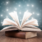 Saiba com Alfredo Moreira Filho como os livros se tornam ferramentas importantes para registrar trajetórias, preservar memórias e compartilhar ideias ao longo do tempo.