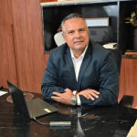 Elmar Juan Passos Varjão Bomfim